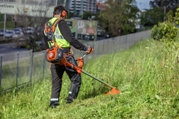 Weed Trimmers from Husqvarna